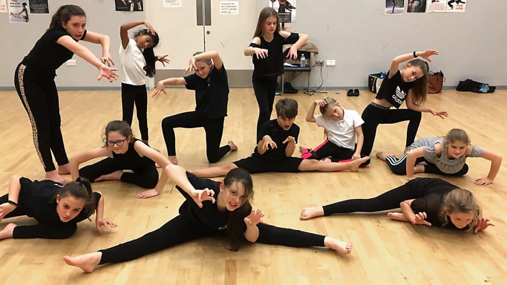 jazz-dance-spotlight-school-of-dance