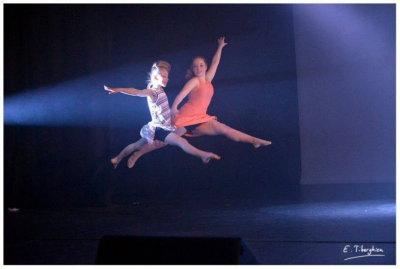 ISTD Modern Spotlight School Of Dance